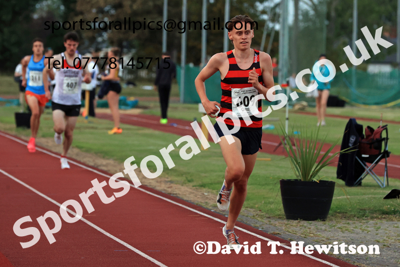 3000 metres, 2024 NEGP 6, Monkton Stadium,  Wednesday, August 14th.  Photo: David T. Hewitson/Sports for All Pics